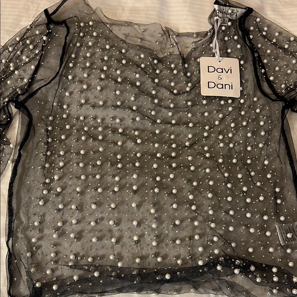 DAVI & DANI Tops - Davi & Dani Black Sheer Pearl Embellished Top. Size medium,